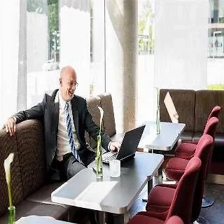 Novotel Hotel 3*